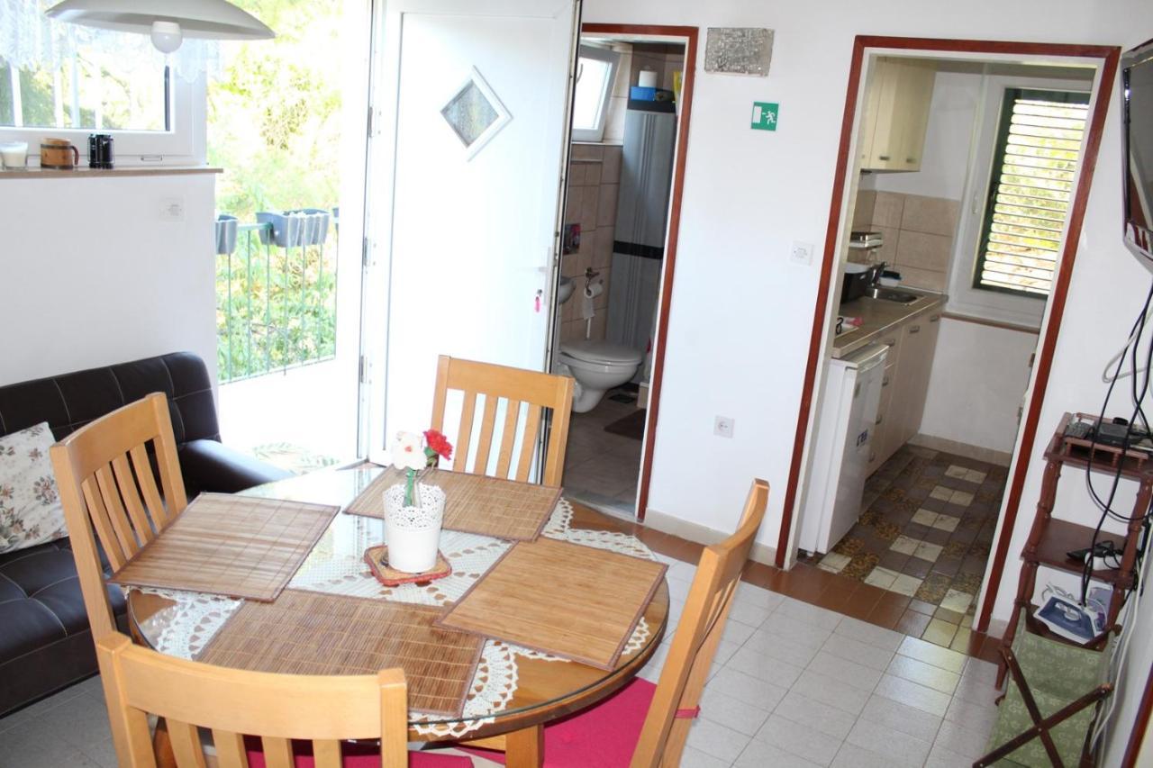 Apartments Demori Primošten Extérieur photo