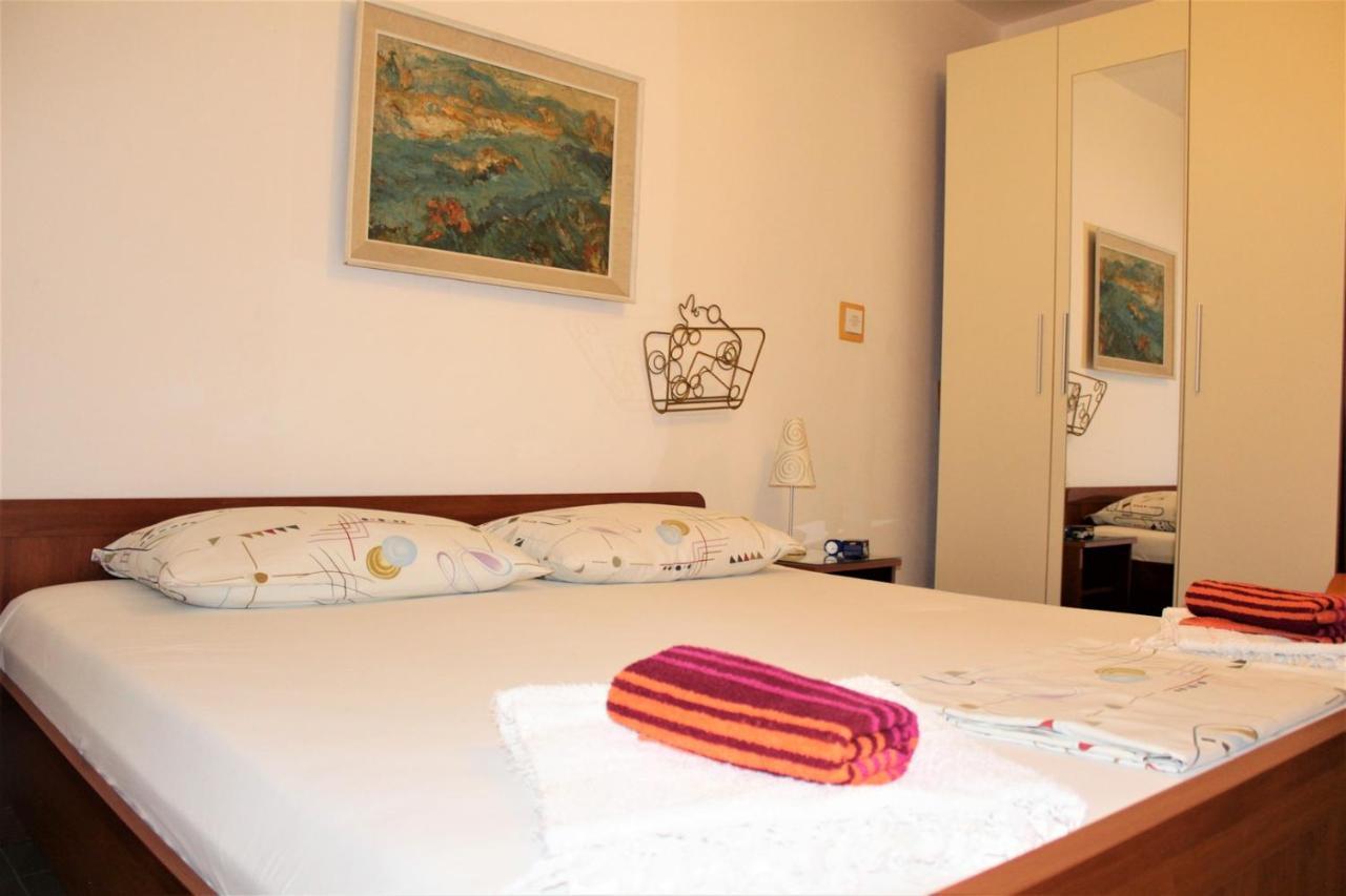 Apartments Demori Primošten Extérieur photo